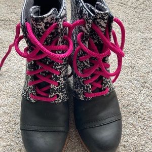 Sorel PDX Wedge Boot Size 7.5